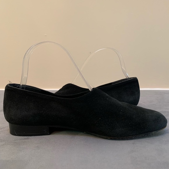 Stuart Weitzman Black Suede Flats  (8.5) - Picture 4 of 8